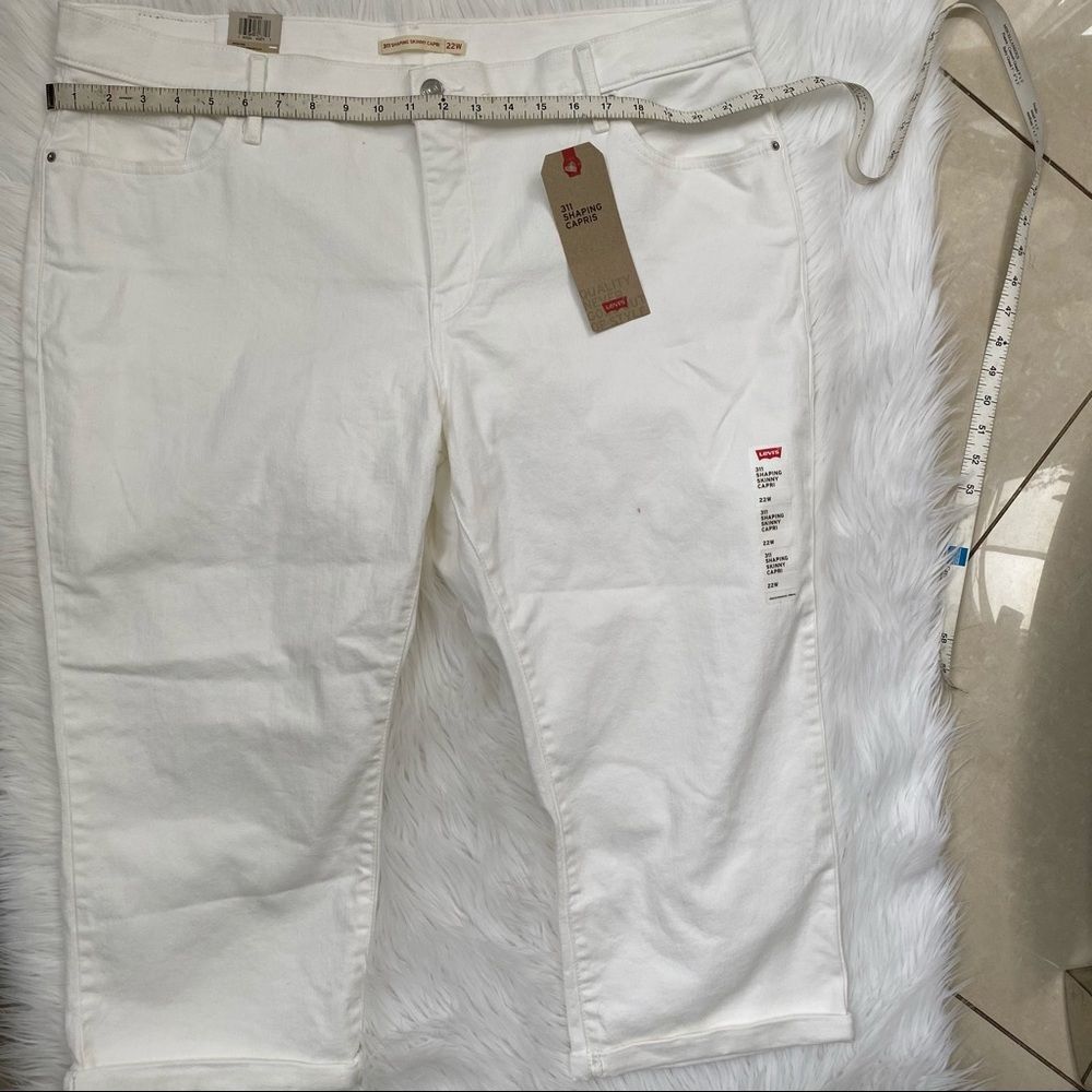 NEW Levi’s 311 shaping skinny Capri jeans 22W - Picture 8 of 10